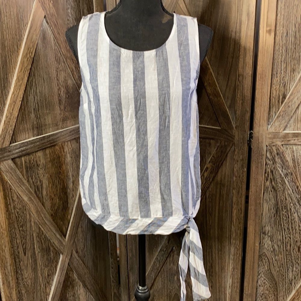 J Crew woman's blouse top